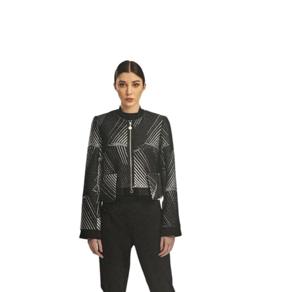 Aviva - Picture 1 of 1